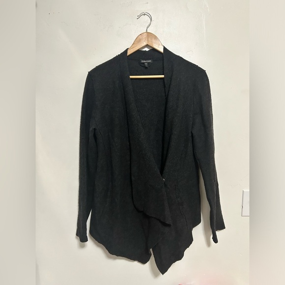 Eileen Fisher gray cardigan with button closure size medium 100% merino wool - Picture 1 of 7